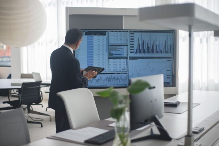 DOOH reporting automation dashboard showing campaign performance data for publishers